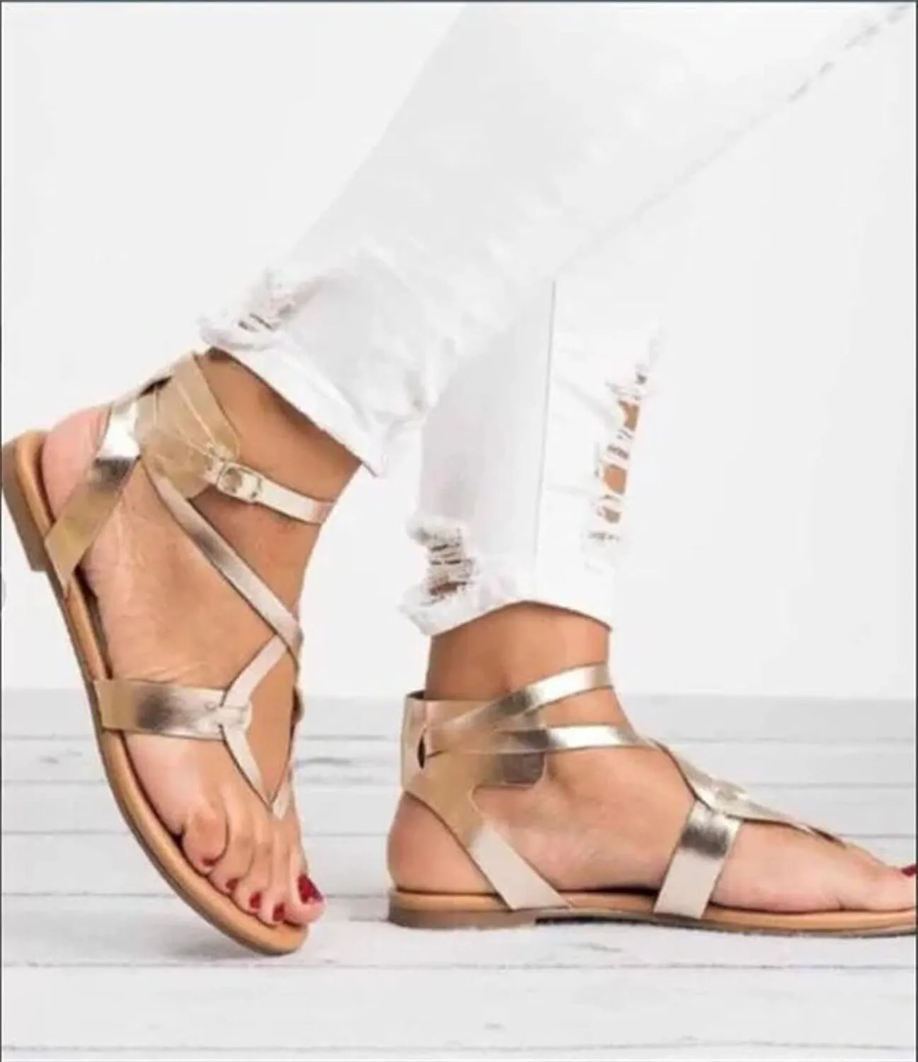 Ladmiple Sandals for Women Dressy,Womens Summer Fashion Flip Flop Gladiator Strappy Sandal Casual Roman Beach Flat Shoes